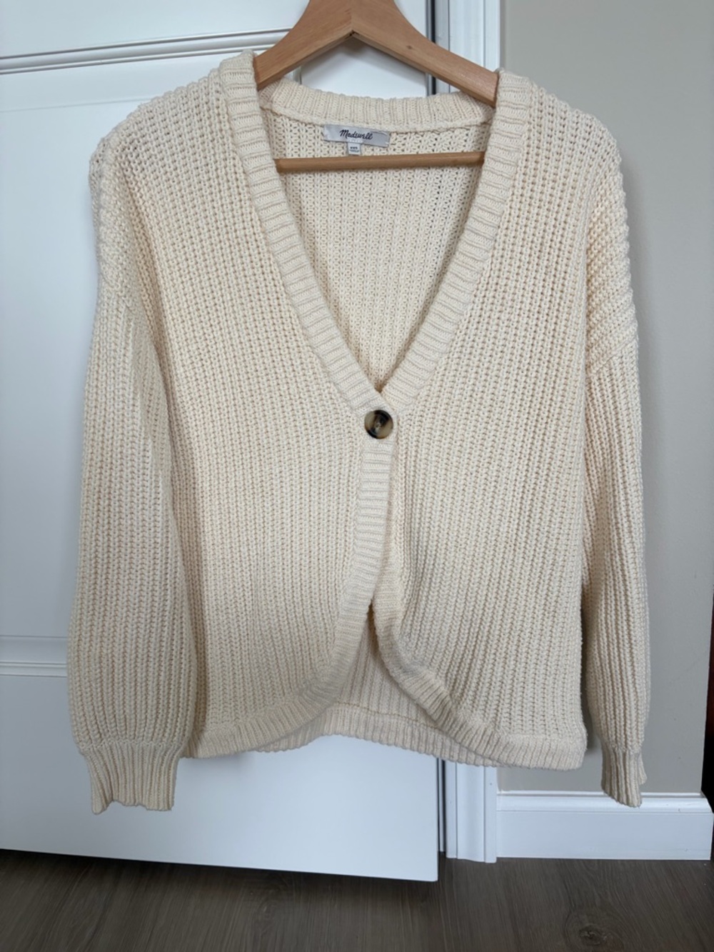 Madewell Ivory Chunky V‑Neck Button Cardigan